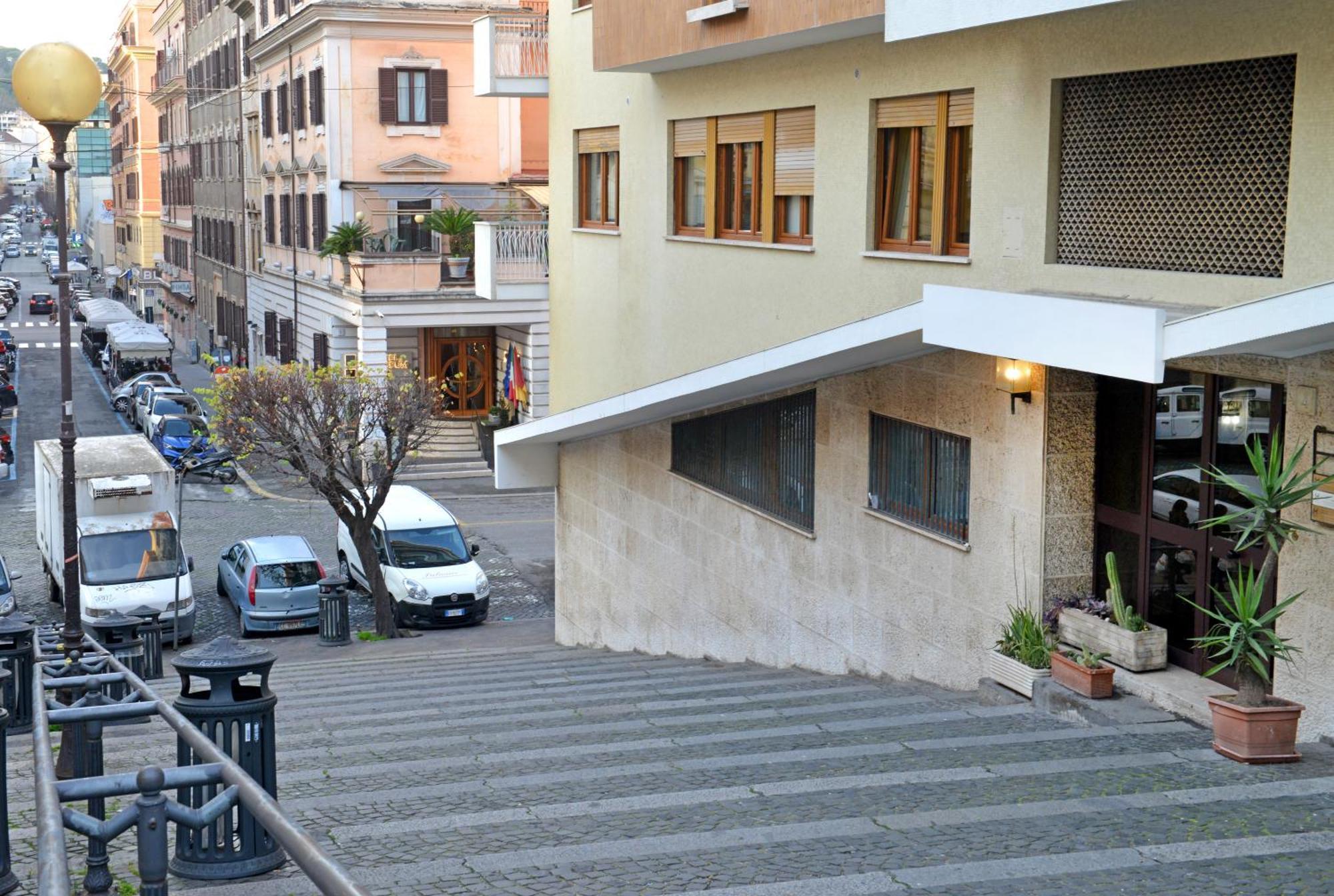 Vatican Domus Stefania Guest house *